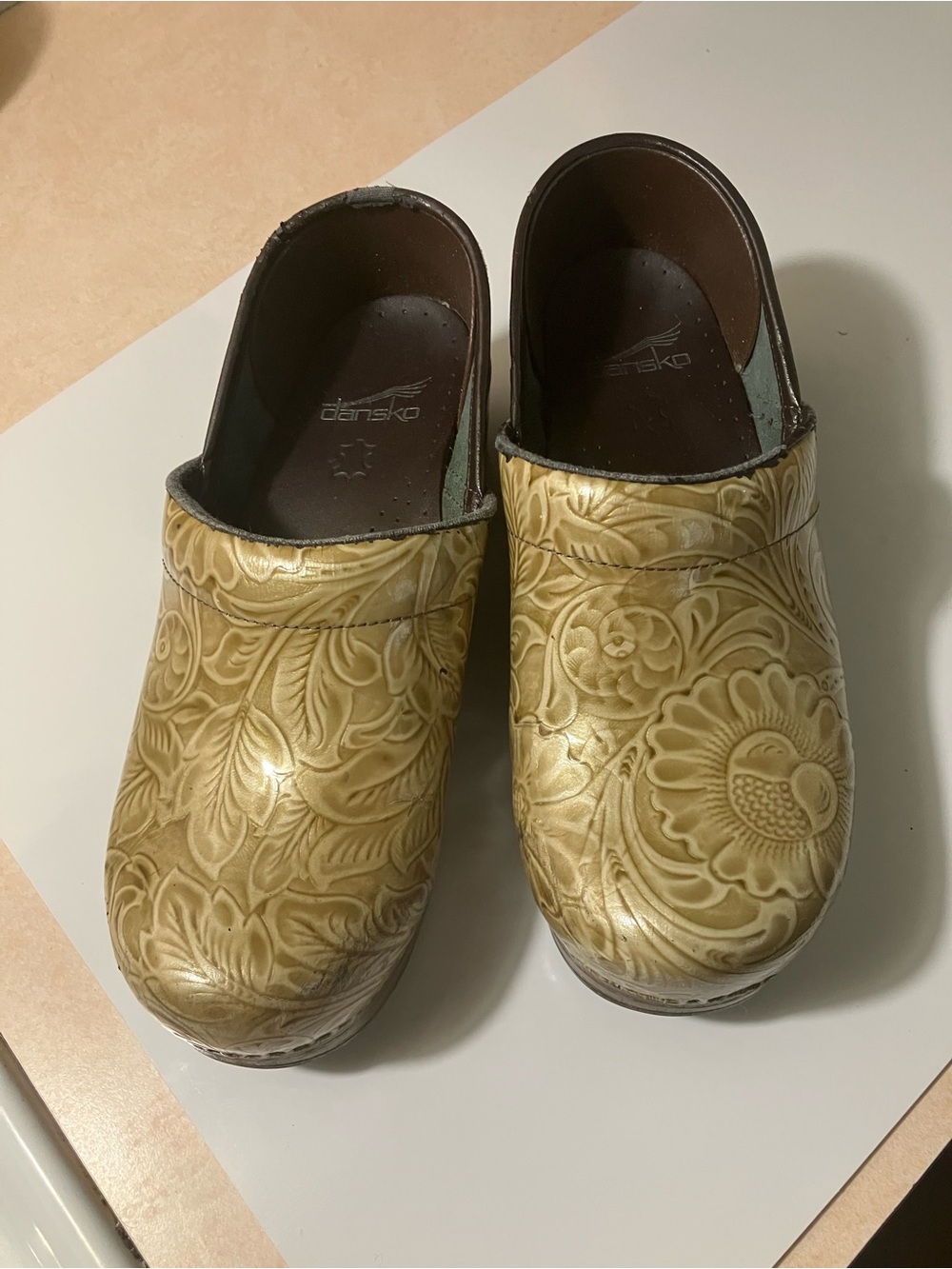 *** Dansko Gold Embossed Floral Leather Clogs 7